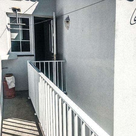 Canos Verdes Apartment II Angra do Heroísmo Dış mekan fotoğraf